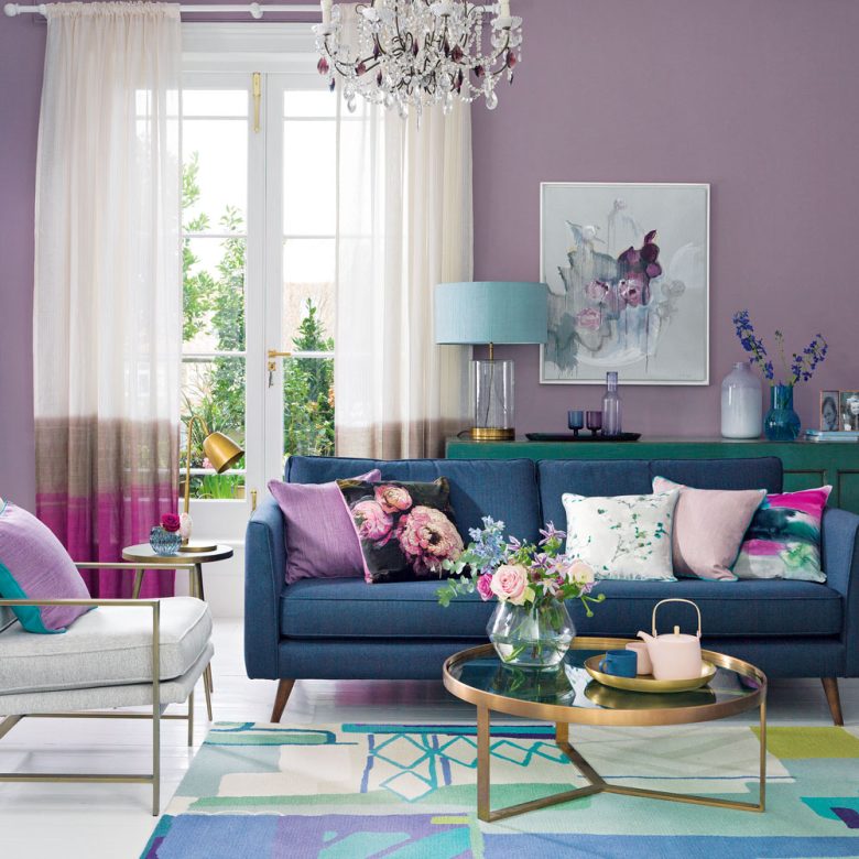 soggiorno-pareti-color-lilla-18