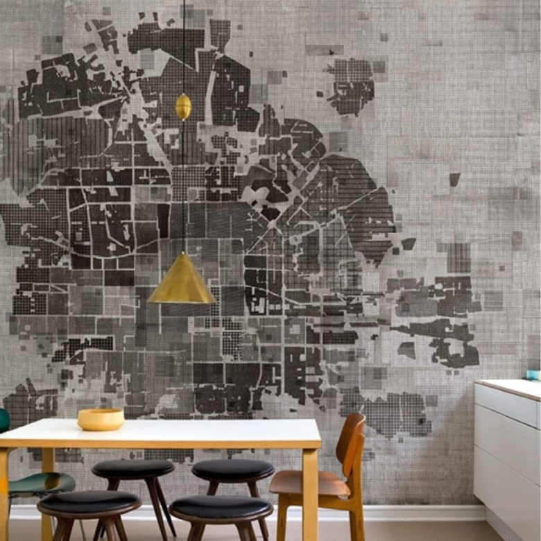 tavolo-con-mappa-wallpaper