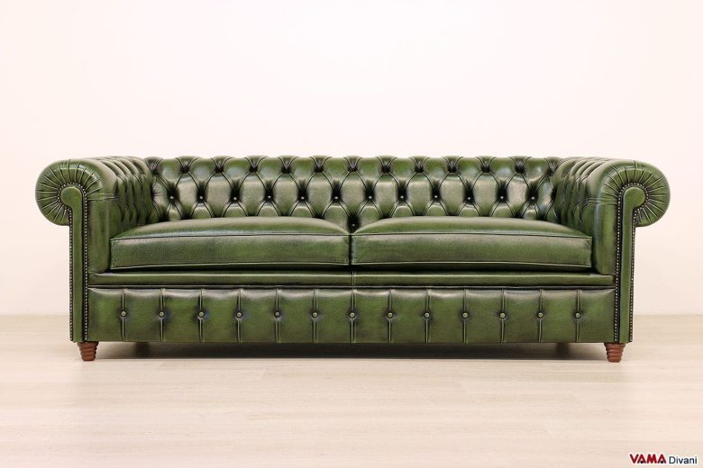 Divano Chesterfield vintage 3 posti in pelle verde inglese