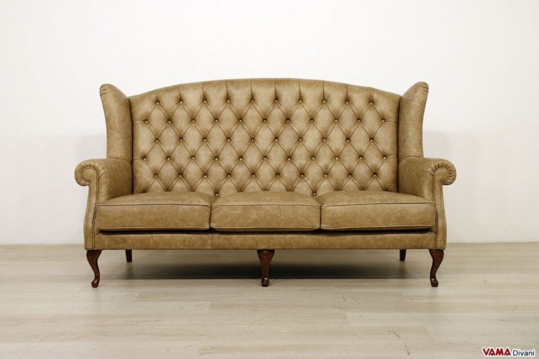 Divano 3 posti capitonnè stile Chesterfield