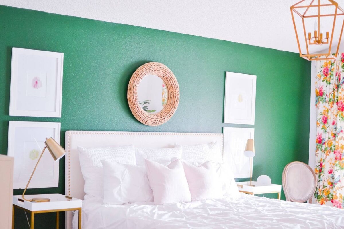 pareti-camera-da-letto-verde-smeraldo