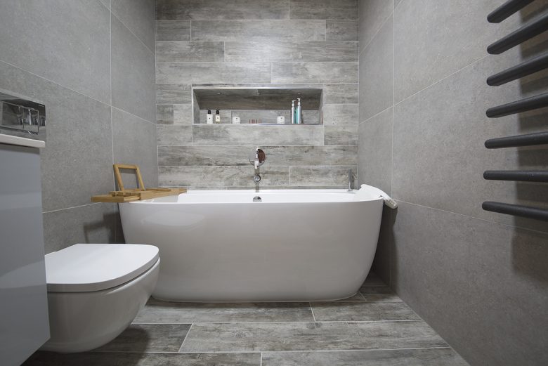 piastrelle-bagno-effetto-legno-3