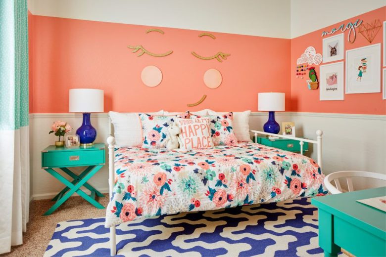 camera-letto-pareti-color-aragosta-11