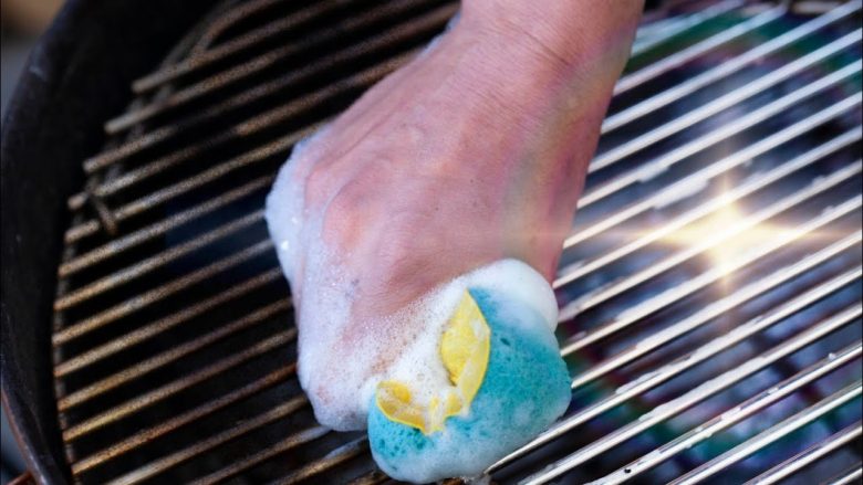 come-pulire-il-barbecue-in-maniera-precisa