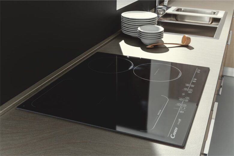 cucina-moderna-brio-piano-cottura-mobilturi