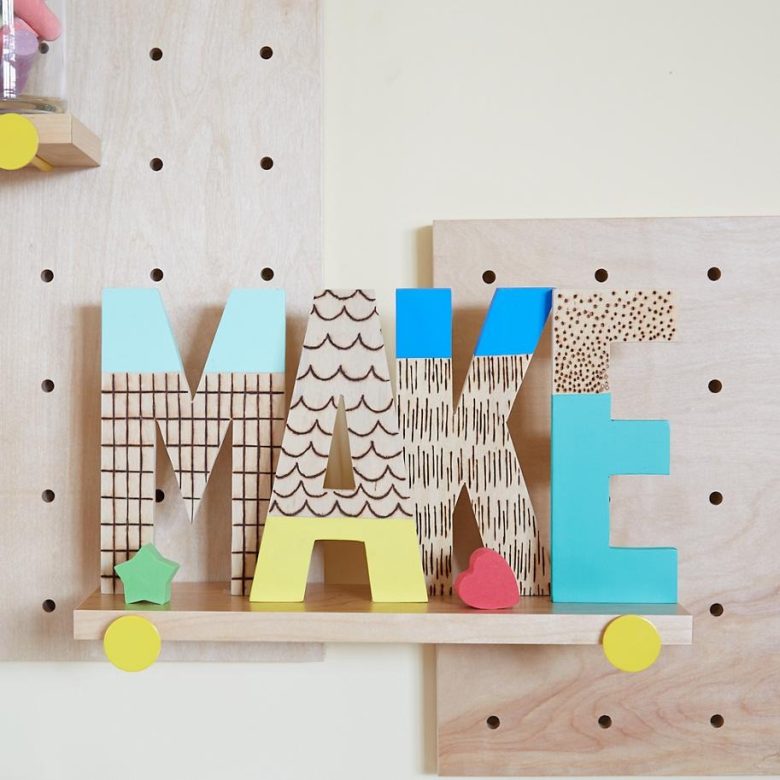 Lettera Decorativa In Legno Bianco A - 5 Cm, Per Matrimoni E Addobbi