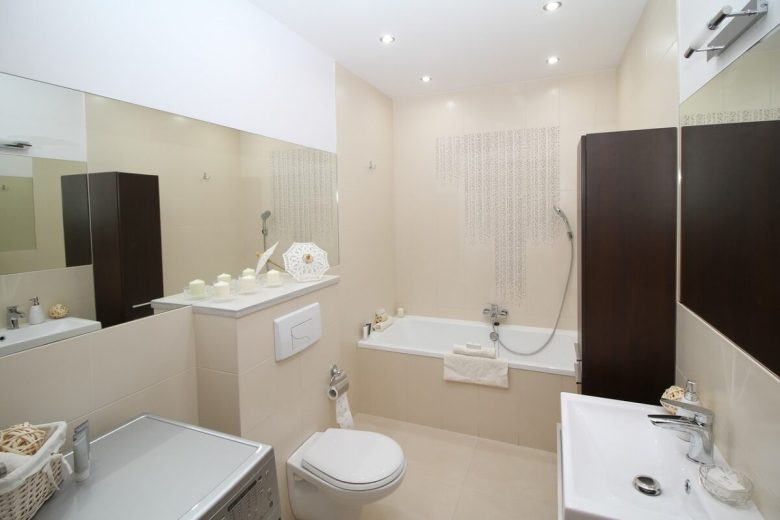 pareti-bagno-color-avorio-idee