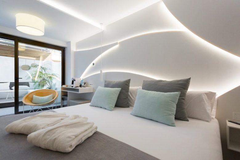 Camera-da-letto-moderna-come-scegliere-l-illuminazione-12