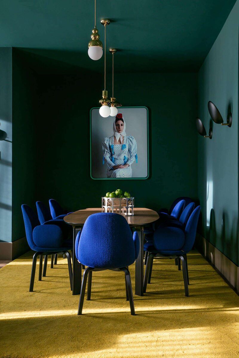 colori-stravaganti-soffitto
