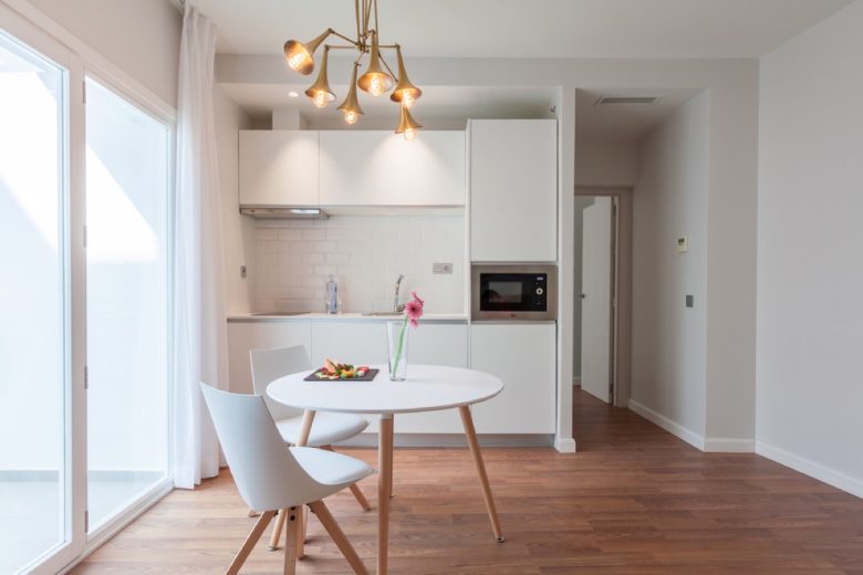 cucina-piccola-lineare-come-arredare