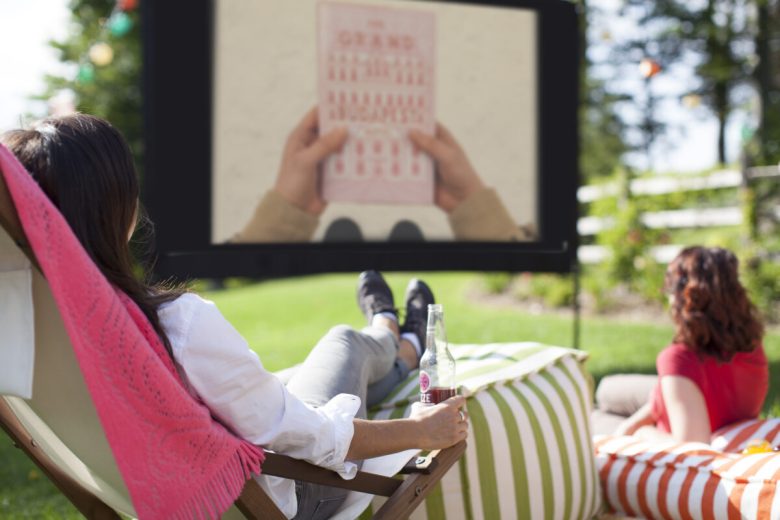 come-creare-cinema-aperto-giardino-4
