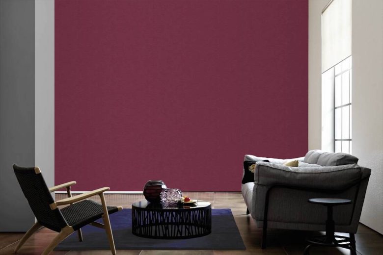 soggiorno-pareti-color-magenta-grigio