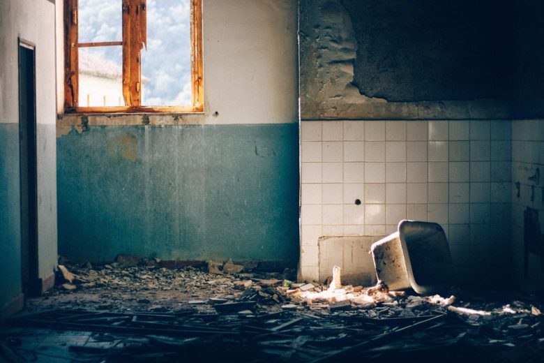Casa su due piani: progetto di ristrutturazione completa