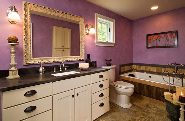 bagno-pareti-color-malva-classico