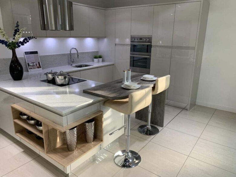 come-ottimizzare-gli-spazi-in-una-cucina-con-penisola-9