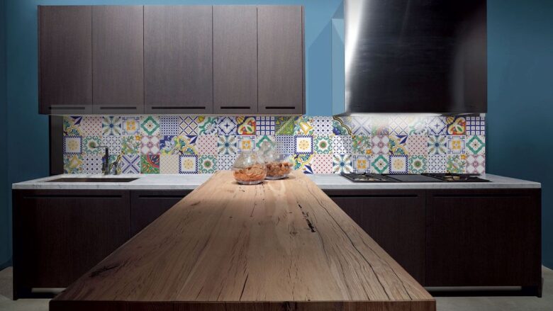 cucina-moderna-ceramiche-vietresi-10