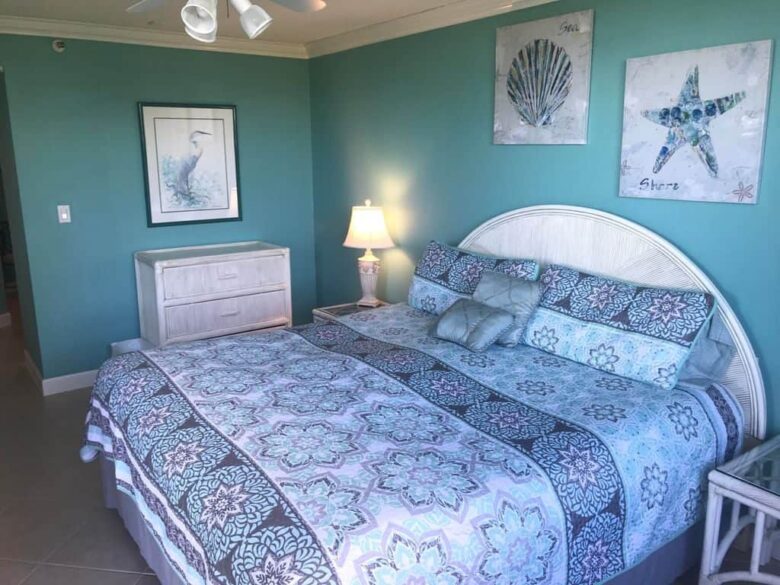 COLOR-ACQUAMARINA-CAMERA-LETTO (3)