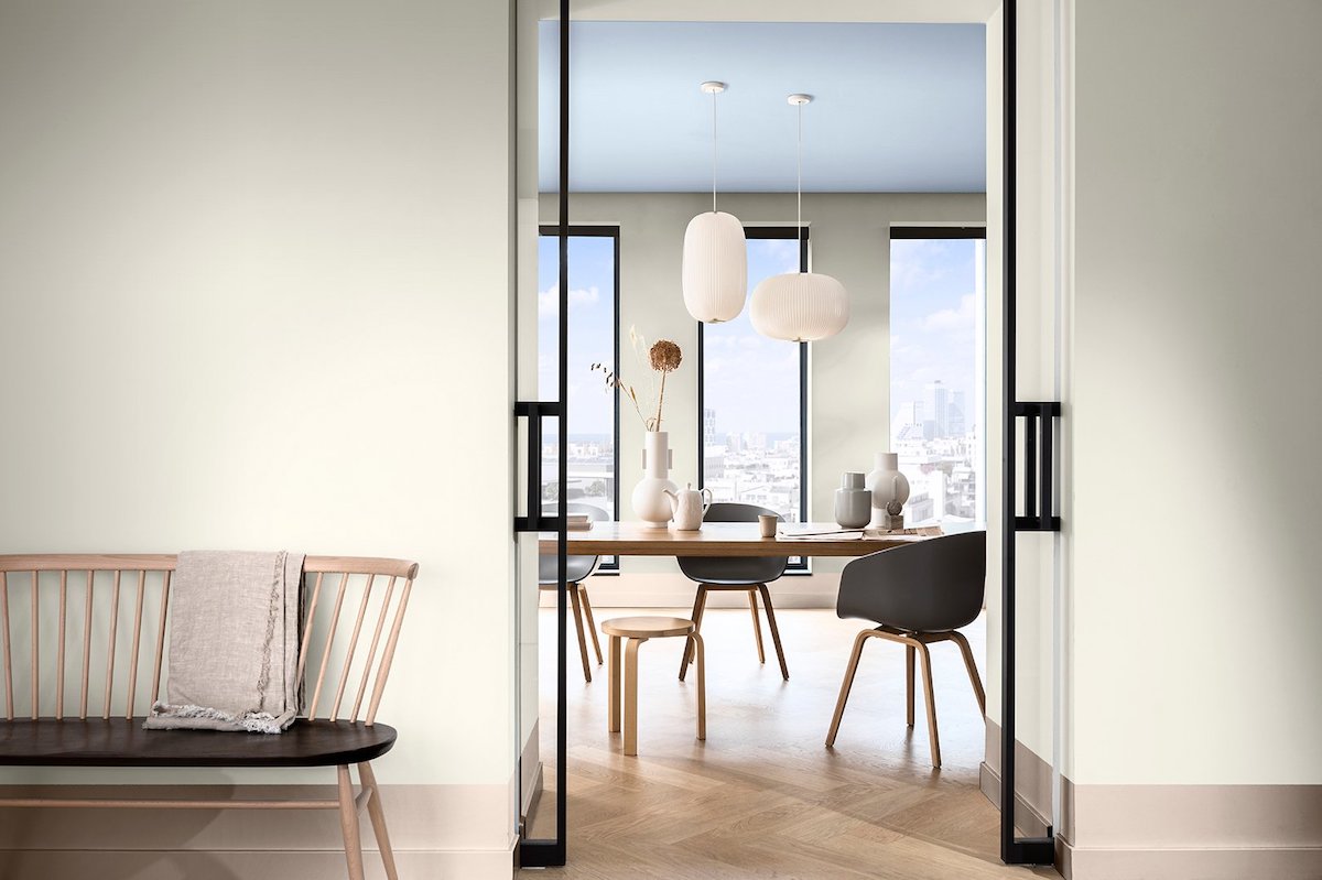 Bright Skies è il colore dell’anno 2022 moda per Sikkens