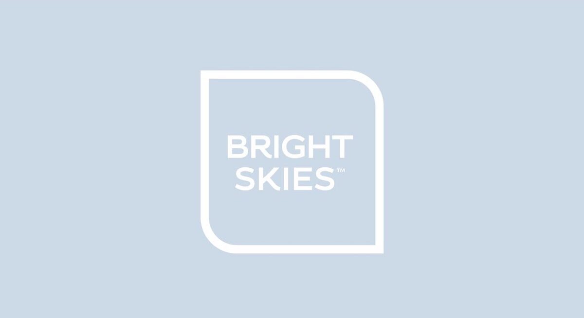 Bright Skies è il colore dell’anno 2022 moda per Sikkens