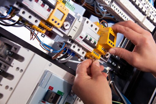Bonus impianto elettrico 2023: come fare, requisiti, permessi