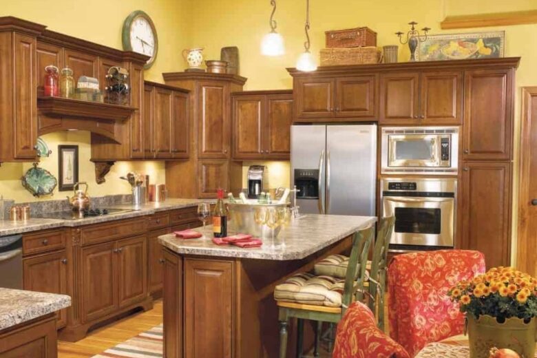 Pareti cucina color giallo miele