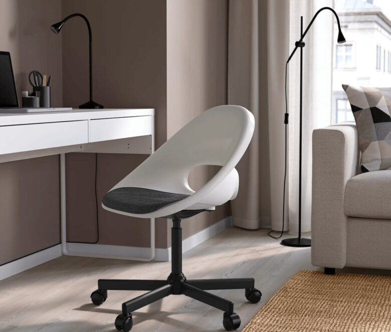 angolo-studio-ufficio-catalogo-ikea-2023-4