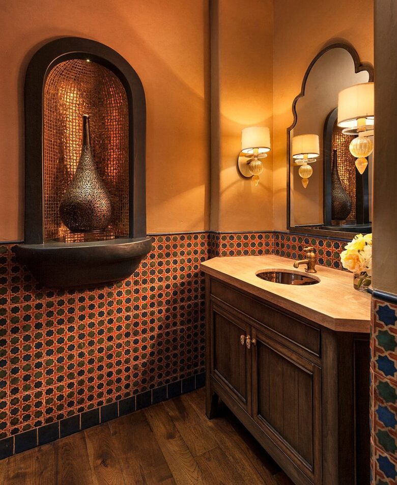 Bagno pareti color ambra