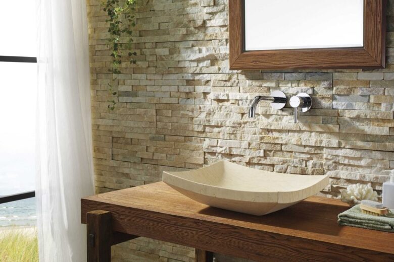 Bagno in pietra leccese: idee e progetti
