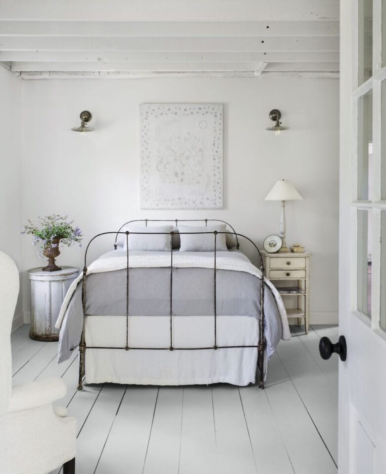 sfumature-bianco-pareti-camera-da-letto-15