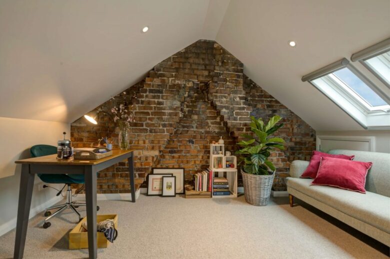 Come progettare una zona studio in mansarda