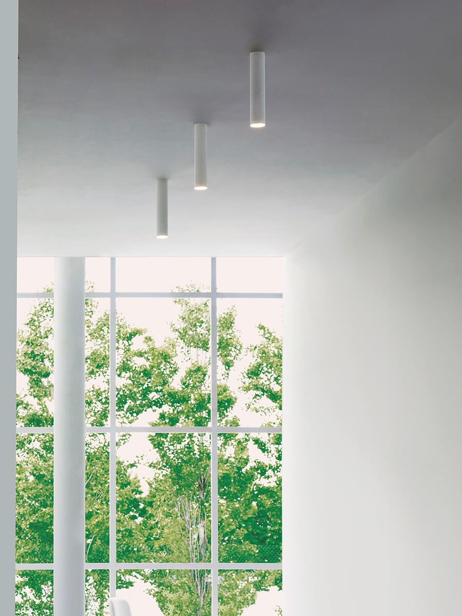 Plafoniera di design per il soggiorno: 5 idee da replicare con stile