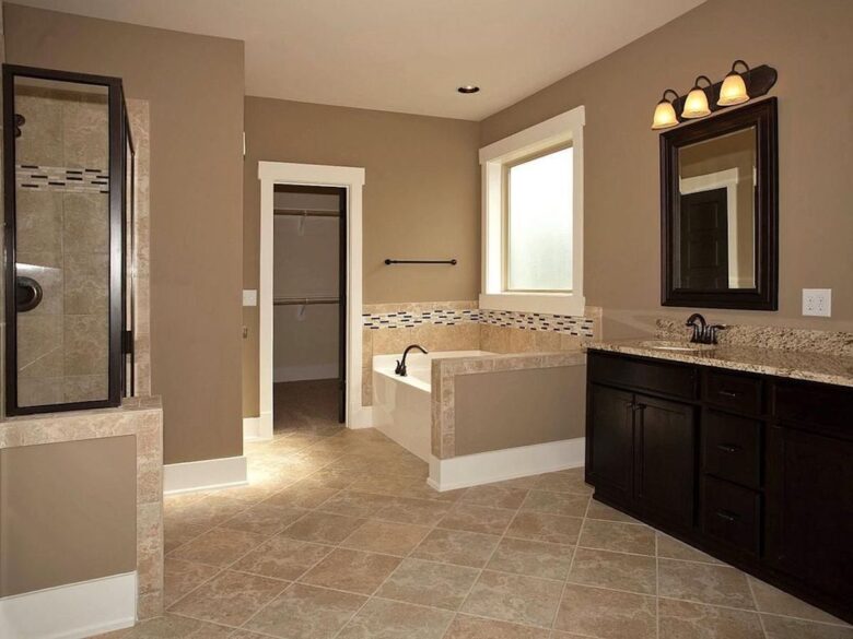 bagno-pareti-color-marrone-14