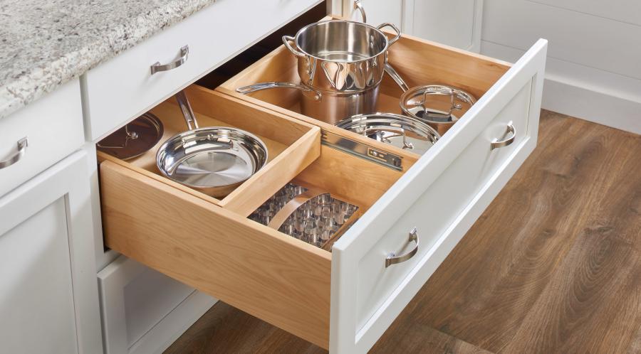 Materiali-mobile-cucina-con-cassetti