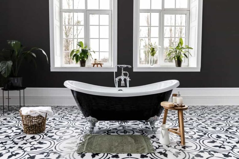 bagno-bianco-nero-idee-suggerimenti.11