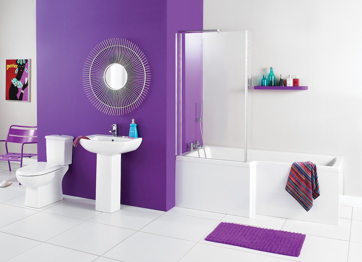 Bagno pareti color viola: abbinamenti, idee e ispirazioni