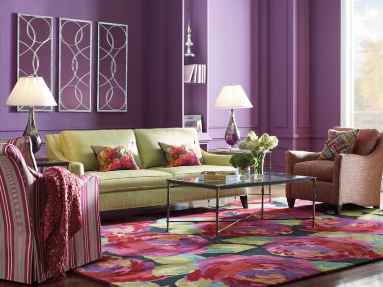 soggiorno-pareti-color-viola-4