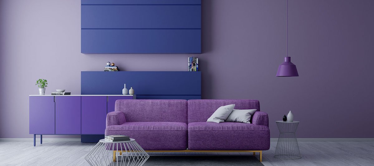 Soggiorno con pareti color viola: idee e abbinamenti per la zona living