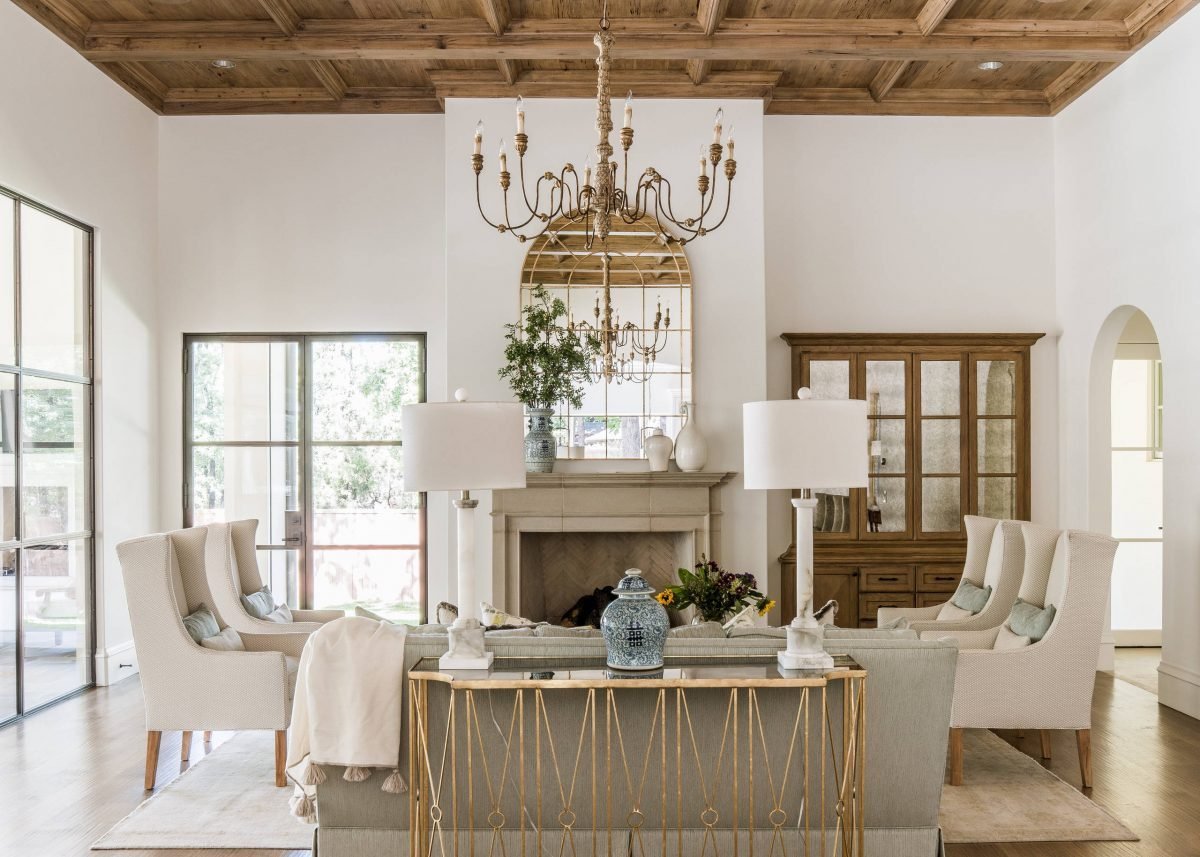 Soggiorno in stile country provenzale: idee e ispirazioni per l&#8217;arredamento