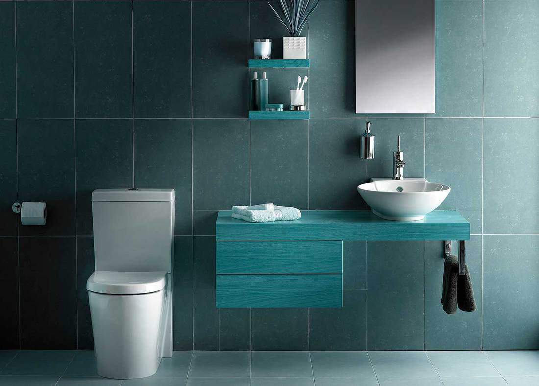 Pareti color zaffiro bagno: 5 piccole idee