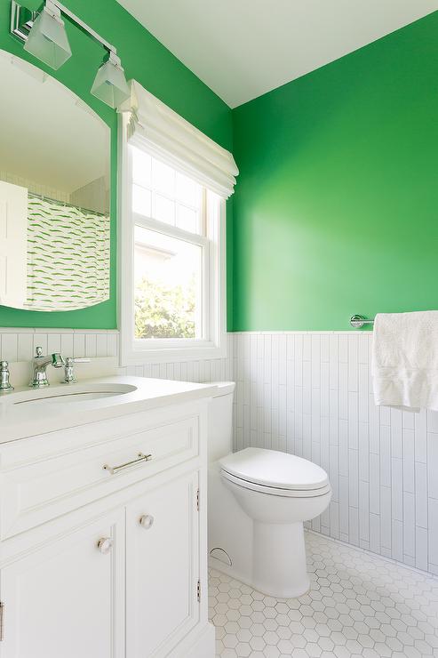 bright-green-powder-room-walls