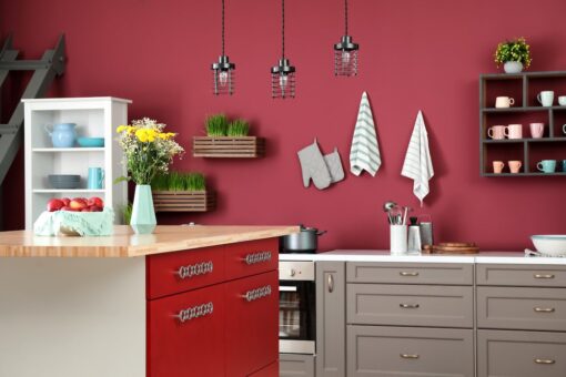 Pareti color amaranto cucina: idee e abbinamenti di tendenza