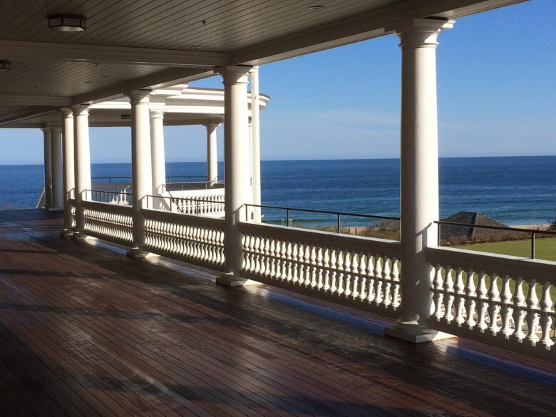 Arredare un terrazzo al mare