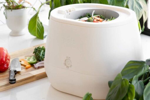 Trasformare i rifiuti in compost è possibile con LOMI