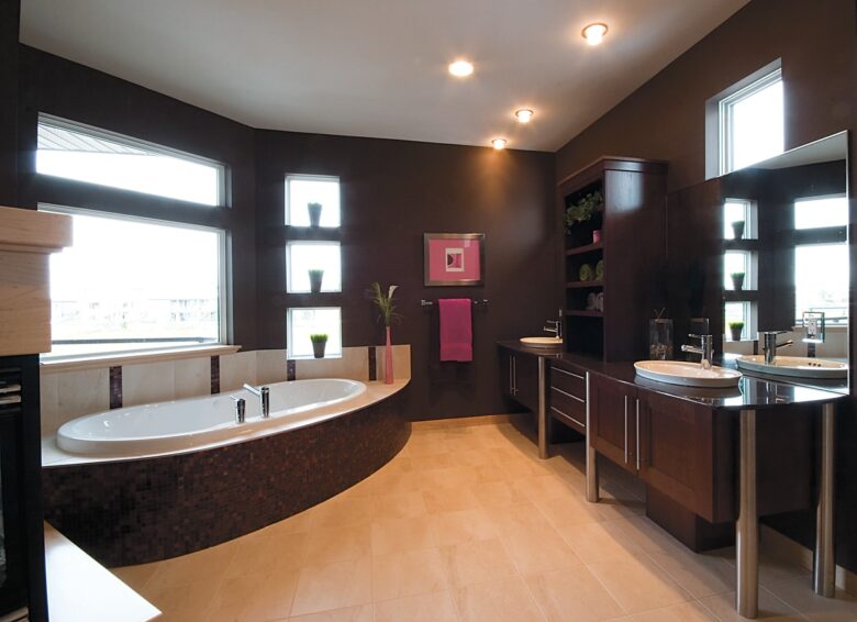 Pareti bagno color castagno Pareti bagno color castagno