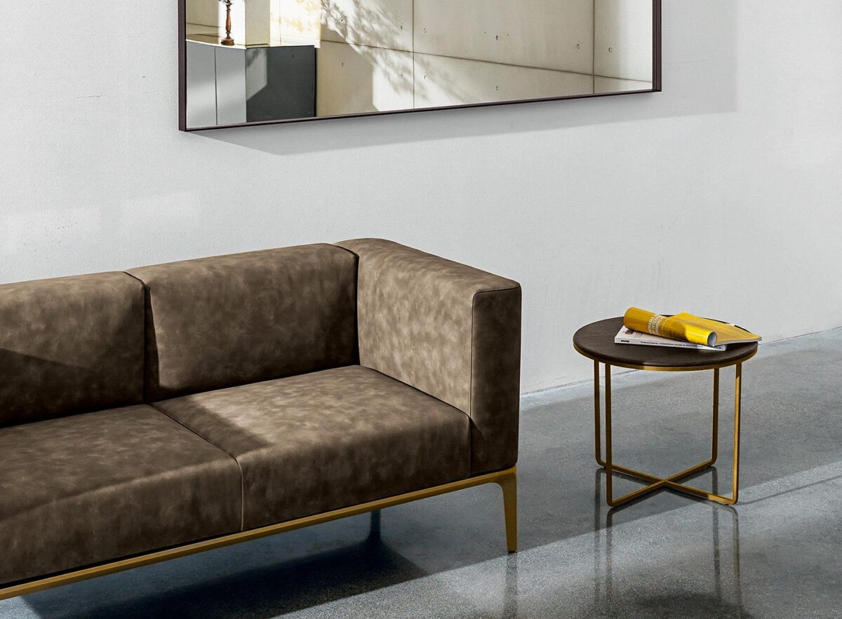 Divani slim; giuda alla scelta