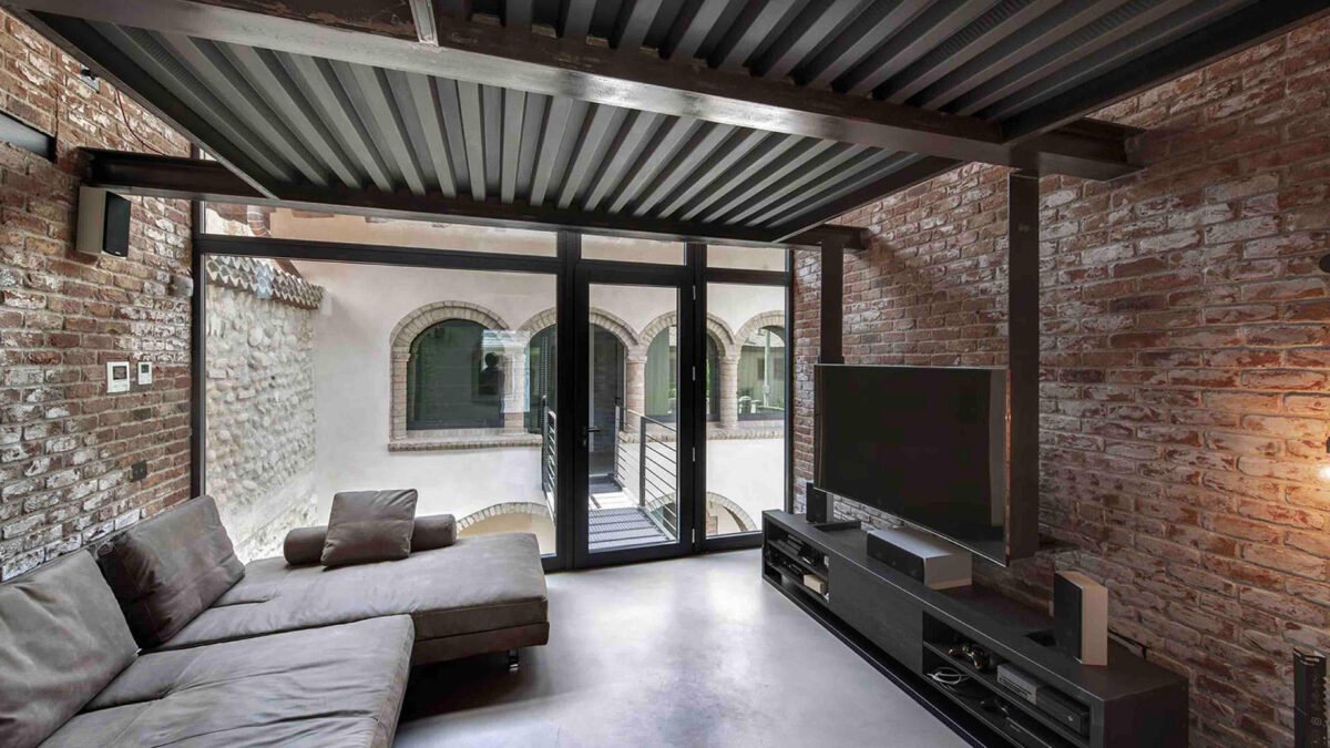 Ristrutturazione loft – AGGIORNAMENTO- Ristrutturazione loft – AGGIORNAMENTO-
