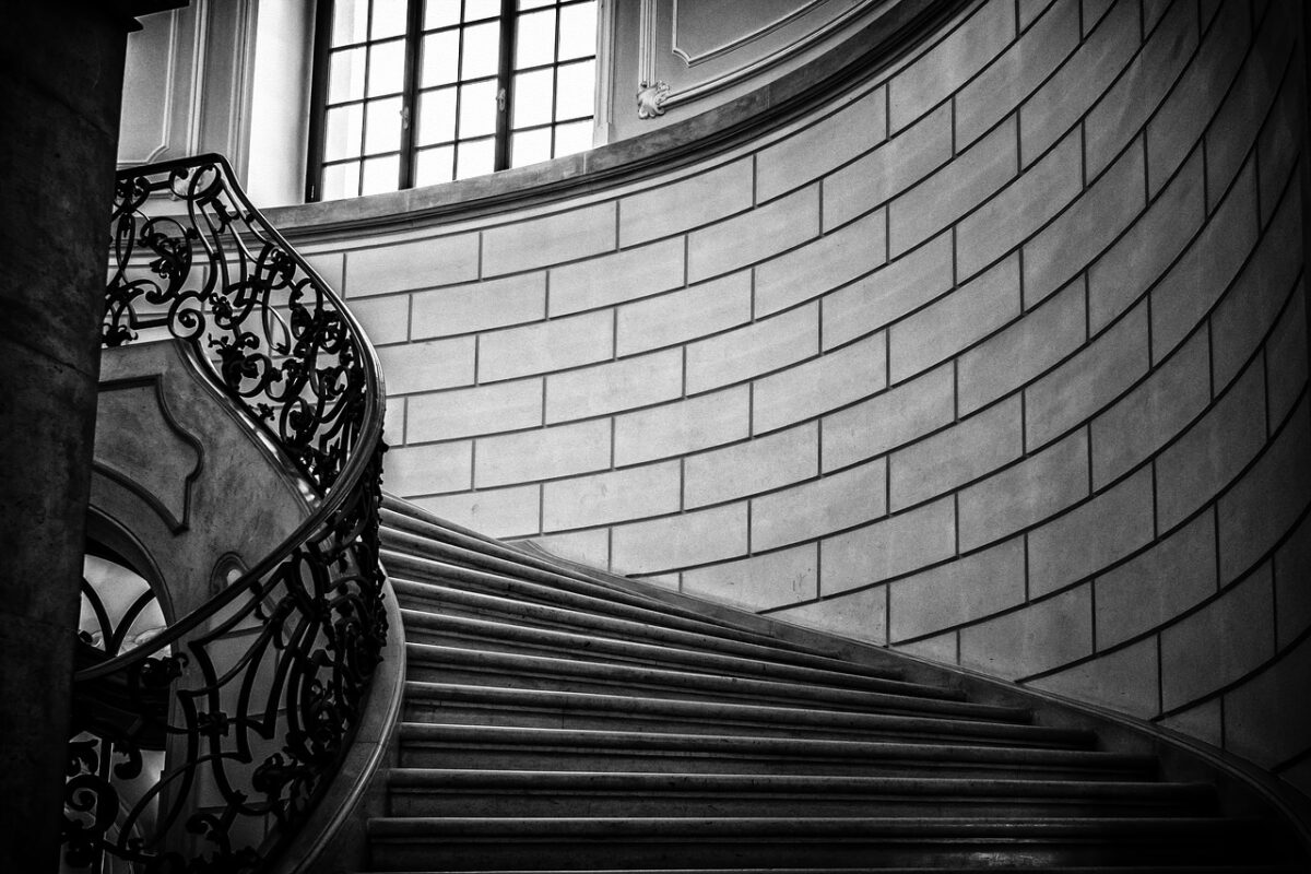 Scala a chiocciola design – AGGIORNAMENTO – Scala a chiocciola design – AGGIORNAMENTO –