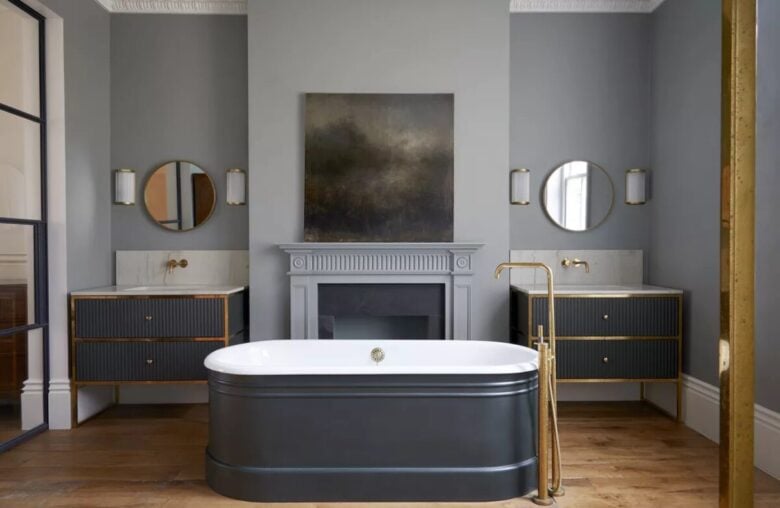 Bagno pareti grigio perla Bagno pareti grigio perla