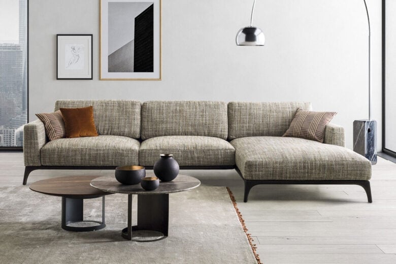 Divano con chaise longue: stili d’arredo ideali Divano con chaise longue: stili d’arredo ideali