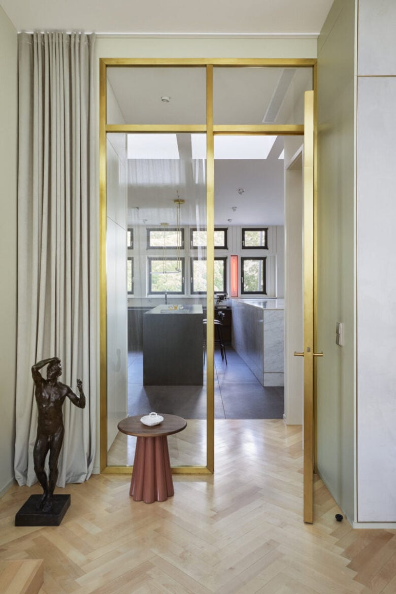 Penthouse, l’appartamento dallo spirito mitteleuropeo Penthouse, l’appartamento dallo spirito mitteleuropeo